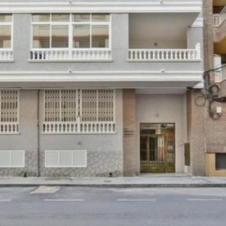 Apartamento Lola Торевиеха Екстериор снимка